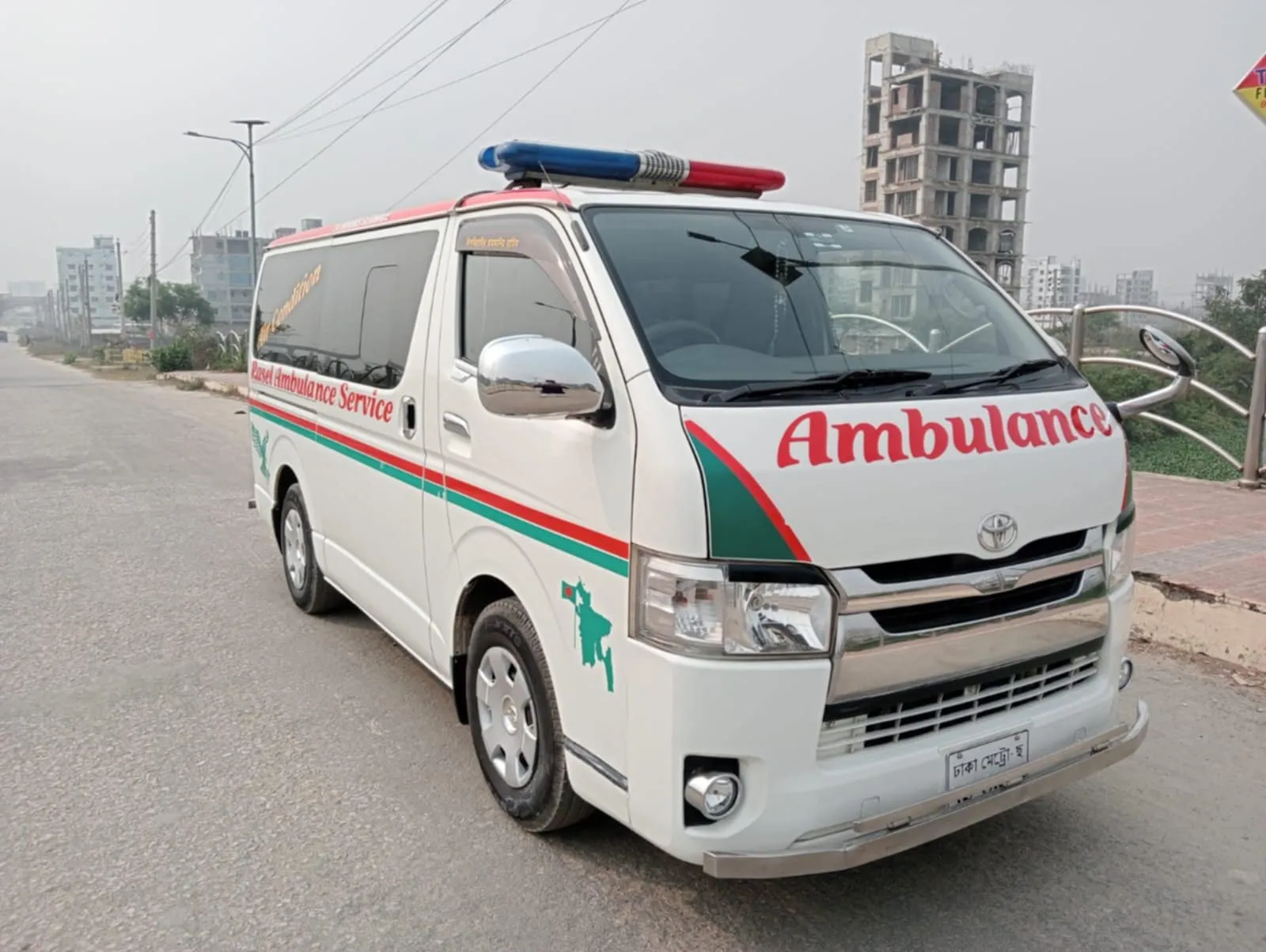 NICU ambulance service in Dhaka for neonatal emergency transport